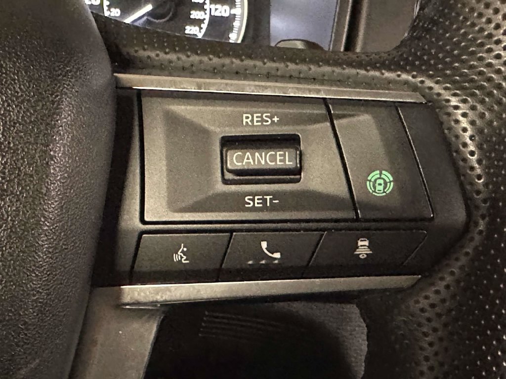 Used 2024 Mitsubishi Outlander SE AWD/4WD image 24