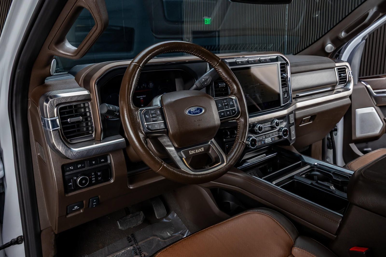 Used 2023 Ford F250 King Ranch w/ Tremor Off-Road Package AWD/4WD image 15