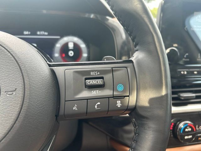 Used 2024 Nissan Pathfinder Platinum w/ Cargo Package AWD/4WD image 19