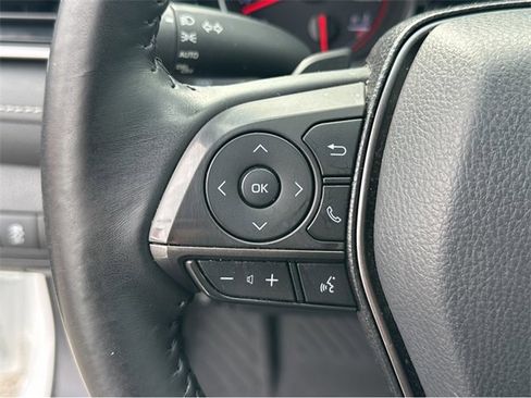 Used 2022 Toyota Camry XSE image 23