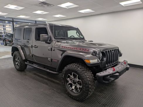 Used 2021 Jeep Wrangler Unlimited Rubicon AWD/4WD image 3