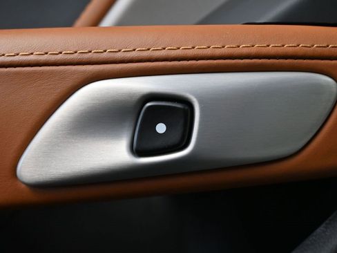 Used 2016 Chevrolet Corvette Z06 w/ 3LZ Preferred Equipment Group image 14