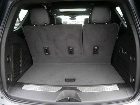 Used 2024 GMC Yukon Denali w/ Max Trailering Package image 9