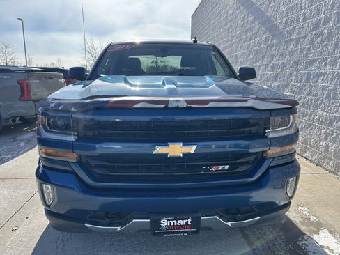 Used 2018 Chevrolet Silverado 1500 LT w/ All Star Edition image 2