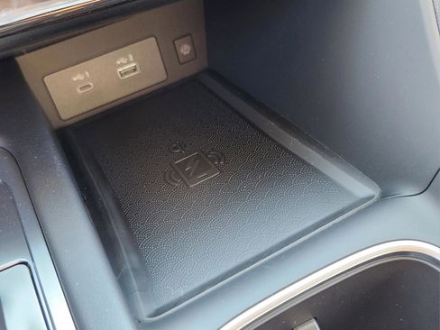 Certified 2025 INFINITI QX60 Luxe w/ Lighting Package (N94) image 19