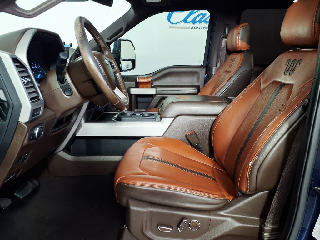 Used 2019 Ford F250 King Ranch w/ King Ranch Ultimate Package AWD/4WD image 8