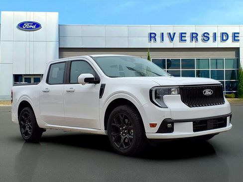 New 2025 Ford Maverick Lobo image 1