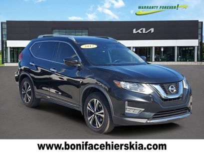 Used 2017 Nissan Rogue SL