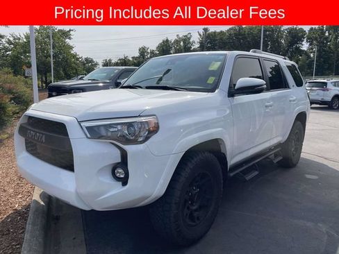Used 2024 Toyota 4Runner SR5 Premium w/ Moonroof Package AWD/4WD image 1