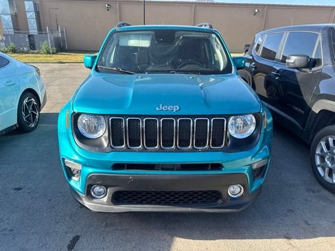 Used 2021 Jeep Renegade Latitude w/ Sun & Sound Group FWD image 2