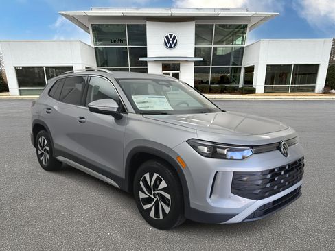 New 2026 Volkswagen Tiguan S image 1