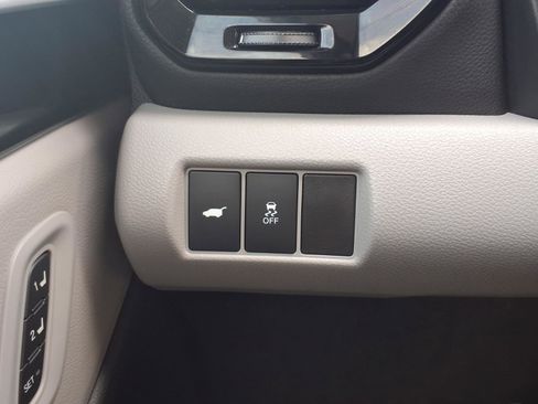 Used 2023 Honda Pilot EX-L image 9