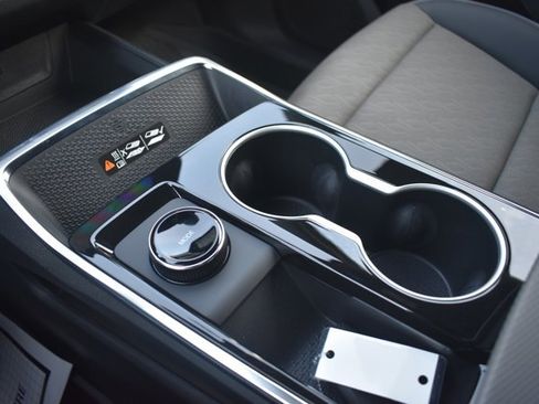 New 2026 Chevrolet Equinox LT w/ Convenience Package II image 27