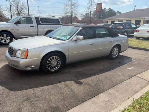 Used 2003 Cadillac De Ville DHS w/ Safety & Security Package image 30