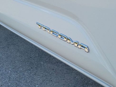 New 2025 Toyota Tacoma SR5 image 37