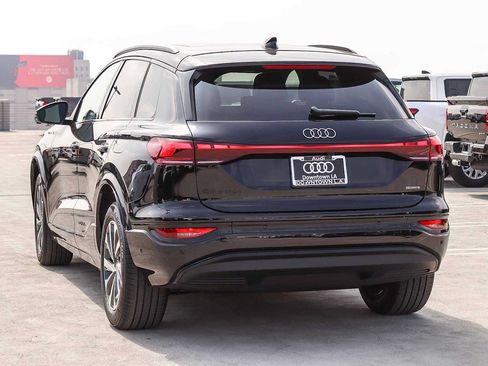 New 2027 Audi Q6 e-tron Premium AWD/4WD image 6