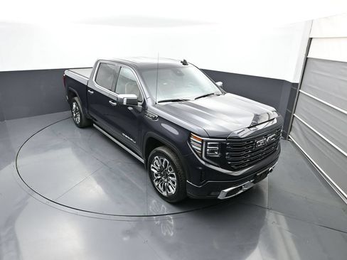 Used 2023 GMC Sierra 1500 Denali Ultimate AWD/4WD image 49