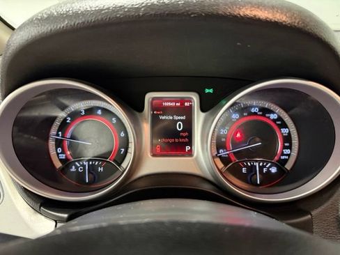 Used 2018 Dodge Journey SE w/ Connectivity Group FWD image 13