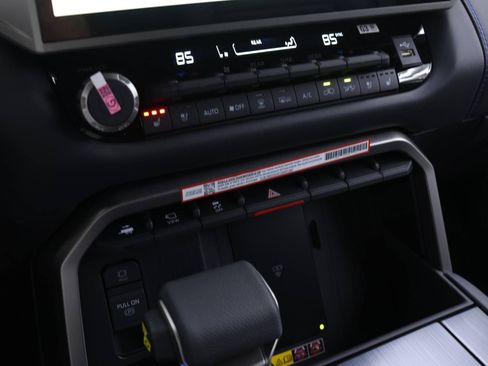 New 2026 Toyota Sequoia Platinum image 6