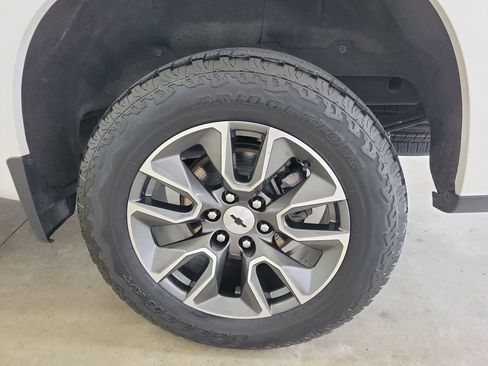 Used 2023 Chevrolet Silverado 1500 RST w/ All Star Edition Plus AWD/4WD image 11