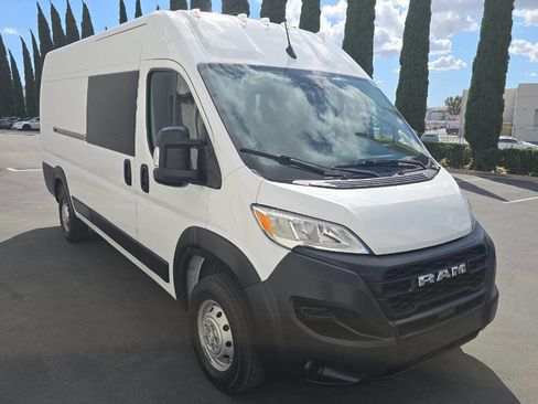 Used 2023 RAM ProMaster 3500 FWD image 1