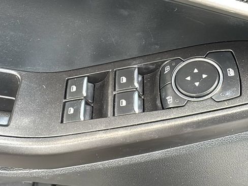 Certified 2021 Ford Explorer 2WD image 19
