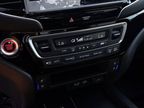 Used 2026 Honda Ridgeline Black Edition image 16