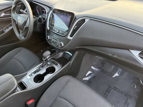 Used 2024 Chevrolet Malibu LT image 7