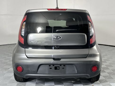 Used 2019 Kia Soul FWD image 7