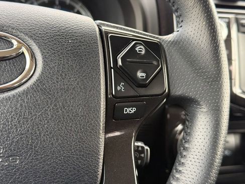 Used 2017 Toyota 4Runner TRD Off-Road AWD/4WD image 23