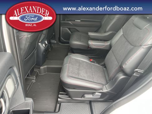 New 2026 Ford Explorer ST image 12