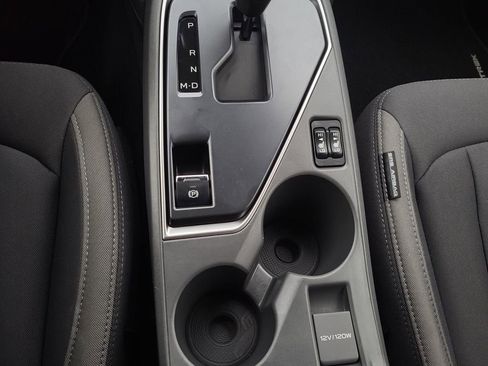 Certified 2025 Subaru Crosstrek 2.0i Premium image 26