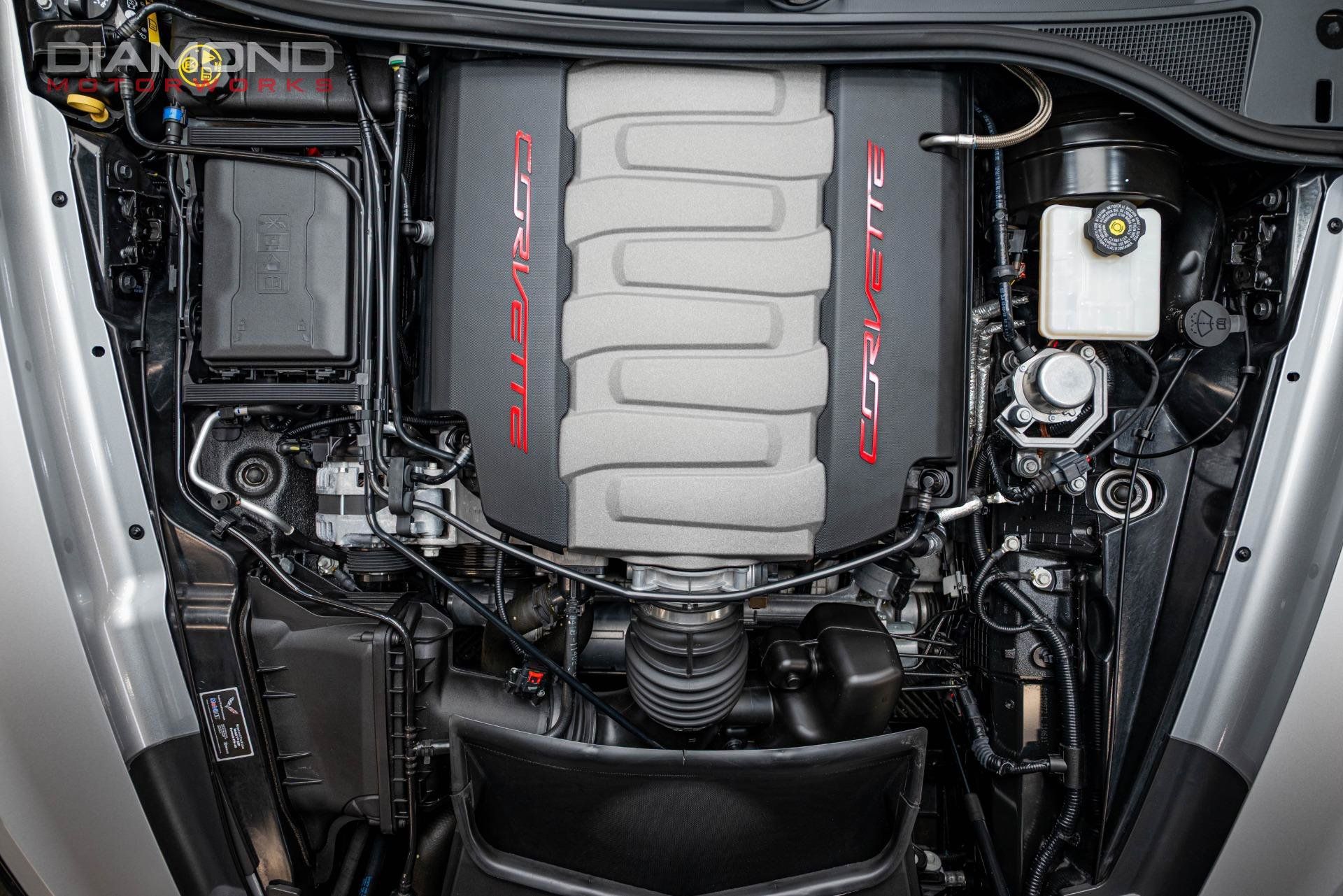 Used 2019 Chevrolet Corvette Stingray Coupe RWD image 17