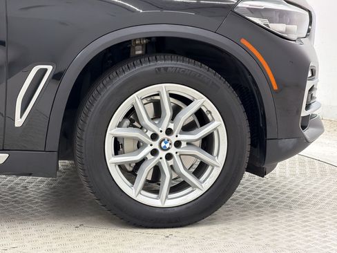 Used 2021 BMW X5 xDrive40i w/ Premium Package AWD/4WD image 12