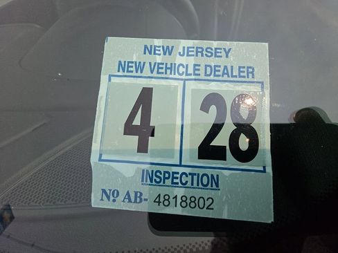 Used 2023 Chevrolet Equinox RS AWD/4WD image 39