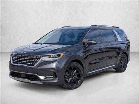 Used 2024 Kia Carnival SX Prestige image 1