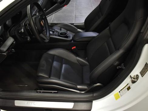 Used 2020 Porsche 911 Carrera S RWD image 19