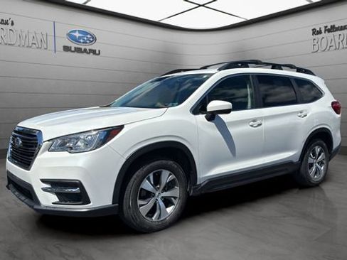 Used 2019 Subaru Ascent Premium AWD/4WD image 10