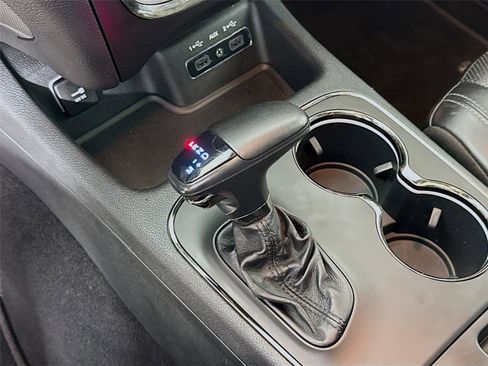 Used 2020 Dodge Durango R/T w/ Blacktop Package image 17