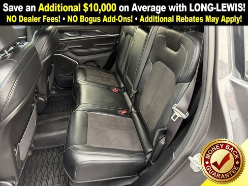 Used 2023 Jeep Grand Cherokee Trailhawk w/ Luxury Tech Group III image 21