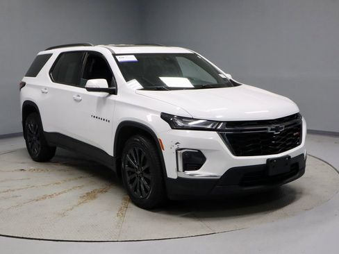 Used 2023 Chevrolet Traverse RS w/ LPO, Floor Liner Package AWD/4WD image 1