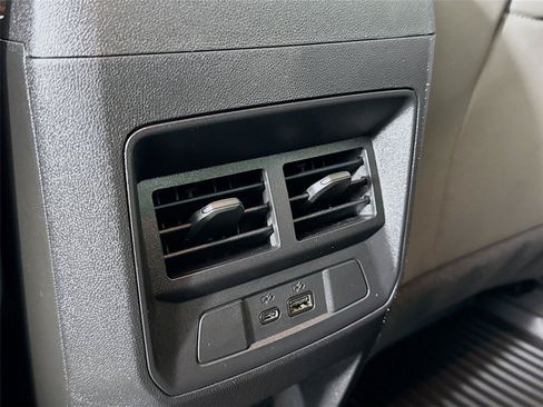 Used 2024 Chevrolet Colorado ZR2 AWD/4WD image 26