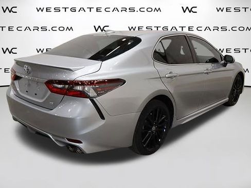 Used 2022 Toyota Camry SE image 37