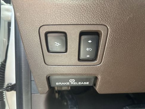 Used 2020 Ford F250 King Ranch w/ King Ranch Ultimate Package AWD/4WD image 35
