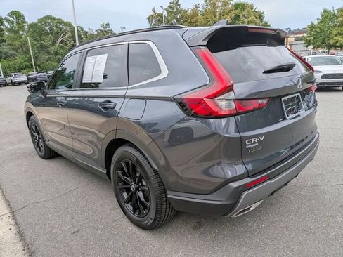 Certified 2025 Honda CR-V Sport-L image 8