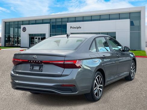 New 2026 Volkswagen Jetta SE FWD image 3