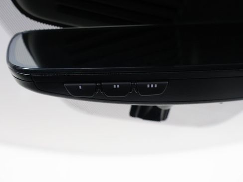 New 2025 Mitsubishi Outlander SE image 50