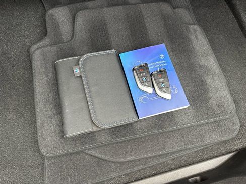 Used 2023 BMW 330i Sedan w/ Driving Assistance Package RWD image 80