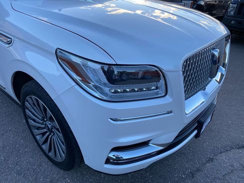 Used 2019 Lincoln Navigator L Reserve w/ Cargo Package image 16