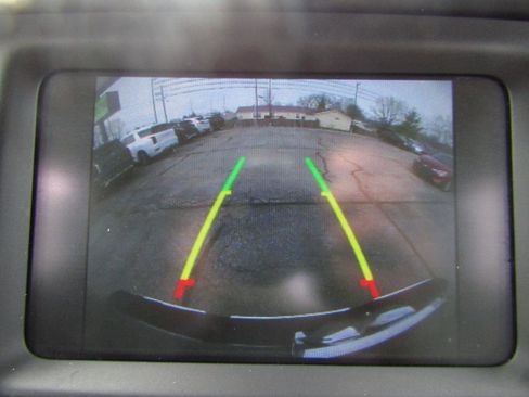 Used 2017 RAM 1500 Classic SLT image 13